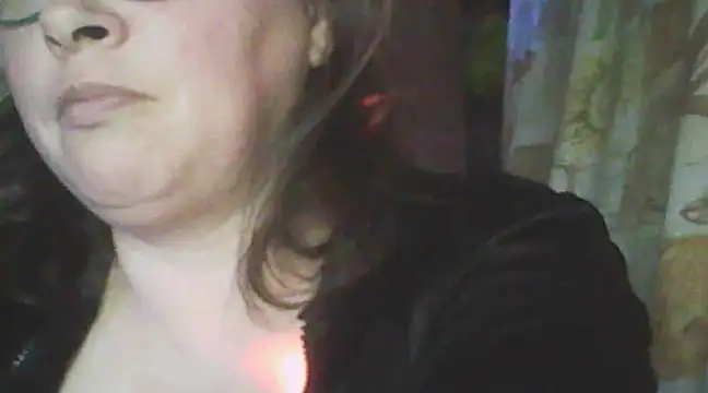Snapshot of deluxpussy chatting on March 2025 05:23:02 PM deluxpussy online show from March 2025 05:23:02 PM