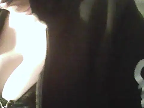 Snapshot of deluxpussy chatting on September 2025 08:43:01 PM deluxpussy online show from September 2025 08:43:01 PM