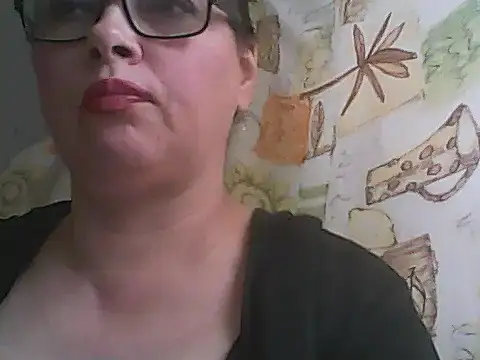 Snapshot of deluxpussy chatting on October 2025 06:36:02 AM deluxpussy online show from October 2025 06:36:02 AM