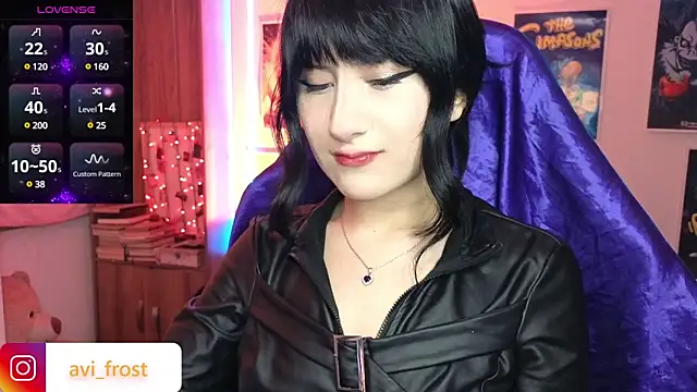 Snapshot of avi_frost chatting on March 2025 06:47:02 AM avi frost online show from March 2025 06:47:02 AM