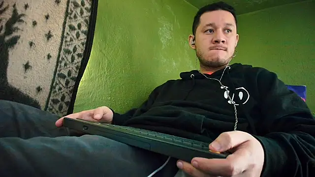 sweet cock28 online show from January 2025 03:36:02 PM