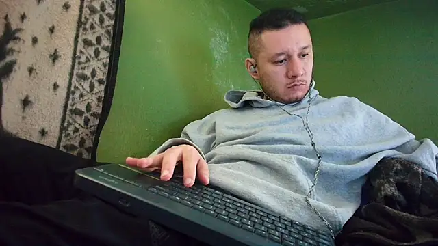 sweet cock28 online show from January 2025 03:50:01 PM