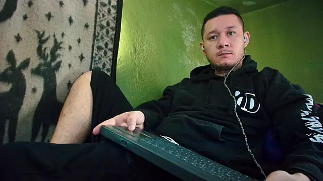 sweet cock28 online show from January 2025 03:39:02 PM