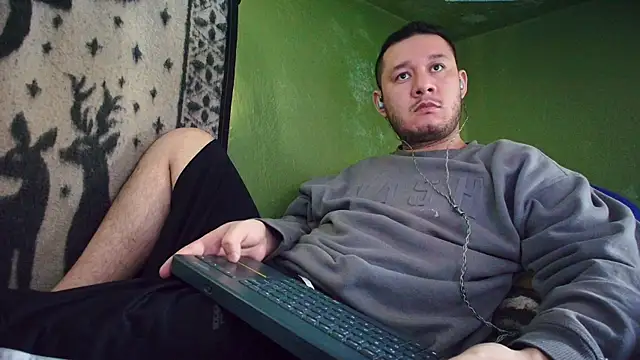 sweet cock28 online show from February 2025 03:43:02 PM