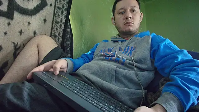 sweet cock28 online show from November 2025 03:22:01 PM