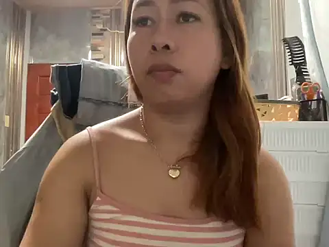 Snapshot of UrLove_Marga chatting on June 2026 10:26:01 PM UrLove Marga online show from June 2026 10:26:01 PM