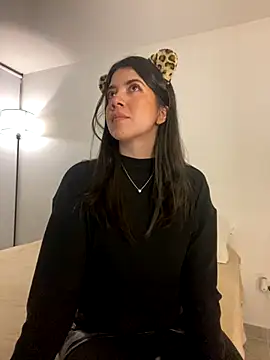 saori 10 online show from October 2025 11:06:02 PM