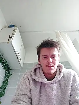 Toyjungee online show from April 2026 06:09:02 PM