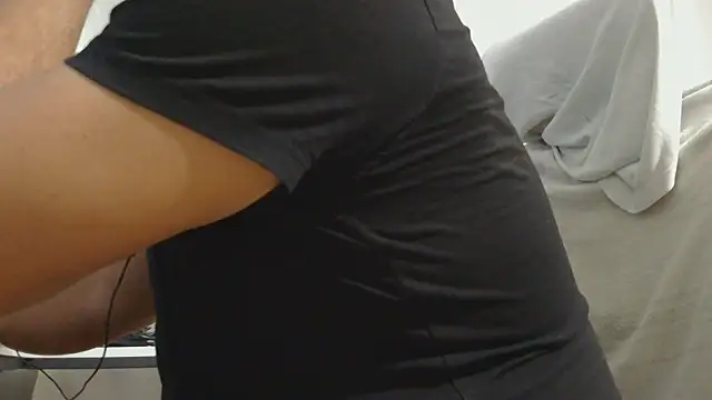ByDeviL online show from October 2025 06:14:02 PM