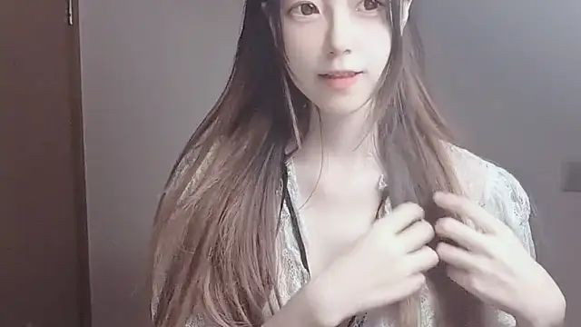 VaerySaenz online show from September 2025 12:28:01 PM