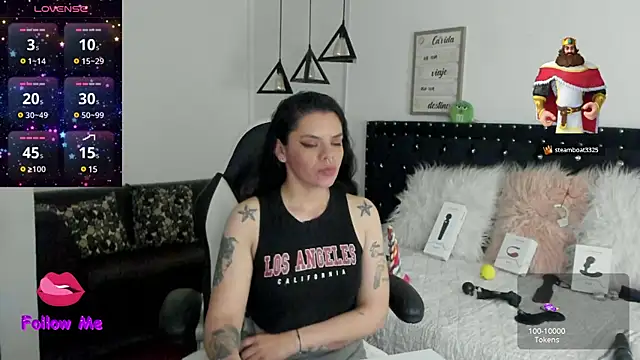 natasha logan  online show from February 2025 01:14:01 PM