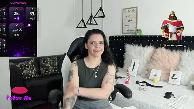 natasha logan  online show from March 2025 01:20:01 PM