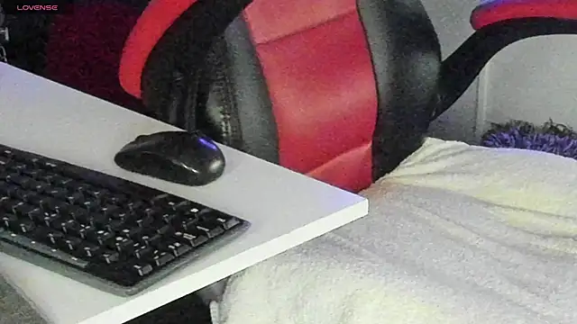 natasha logan  online show from October 2025 04:02:01 AM