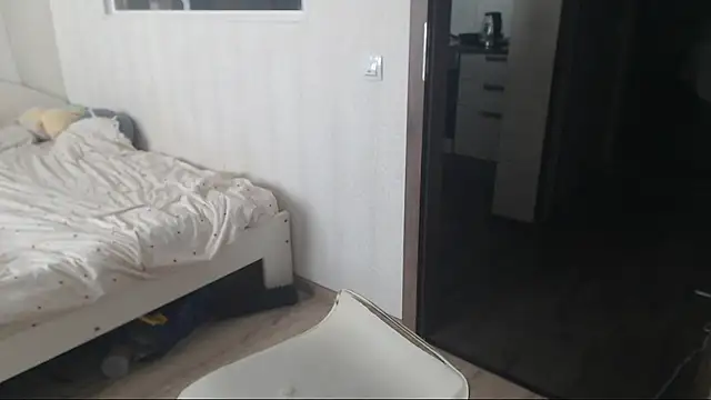 amanda kiss kiss online show from February 2026 11:04:01 AM