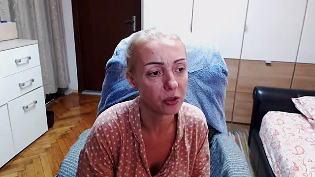 Snapshot of Leona-Exotic chatting on July 2026 09:12:02 AM Leona-Exotic online show from July 2026 09:12:02 AM