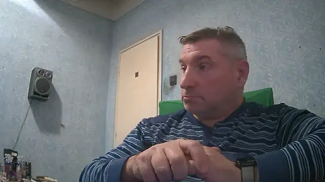 GYurmoka70 online show from October 2025 08:17:02 PM