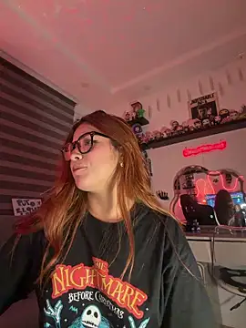 crystal bunny7 online show from December 2025 02:50:02 AM