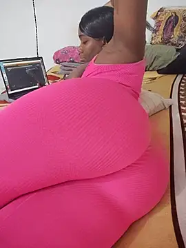 Snapshot of rihanna_abiodun chatting on July 2026 06:47:02 PM rihanna abiodun online show from July 2026 06:47:02 PM