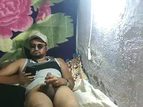 Snapshot of Rocobodymassager chatting on February 2026 05:50:02 AM Rocobodymassager online show from February 2026 05:50:02 AM