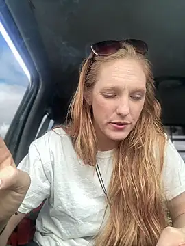 GoldenFlameGoddess online show from March 2025 09:10:02 PM