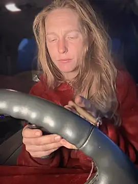 GoldenFlameGoddess online show from January 2026 03:06:01 PM