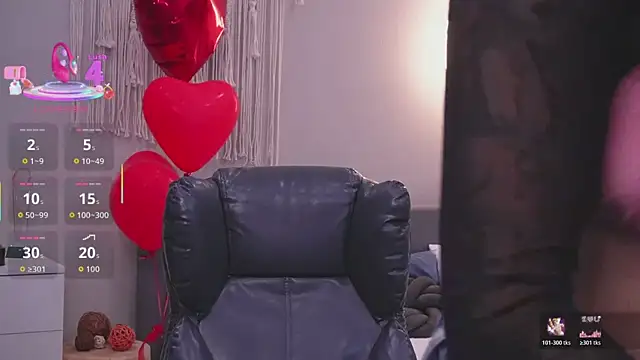 Molly Jons online show from March 2026 01:12:01 AM