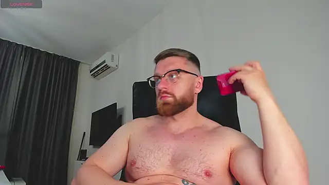 Snapshot of Findom_guy chatting on March 2026 01:26:01 PM Findom guy online show from March 2026 01:26:01 PM