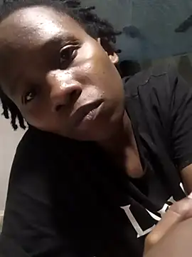 Queentesi online show from March 2025 10:28:02 AM