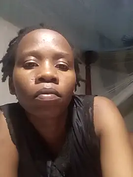 Queentesi online show from March 2025 05:38:02 PM