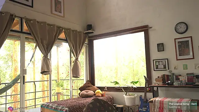 Antinoo Gnothi online show from December 2024 03:44:02 PM