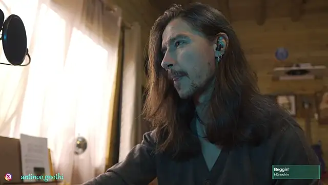 Antinoo Gnothi online show from October 2025 03:42:02 PM