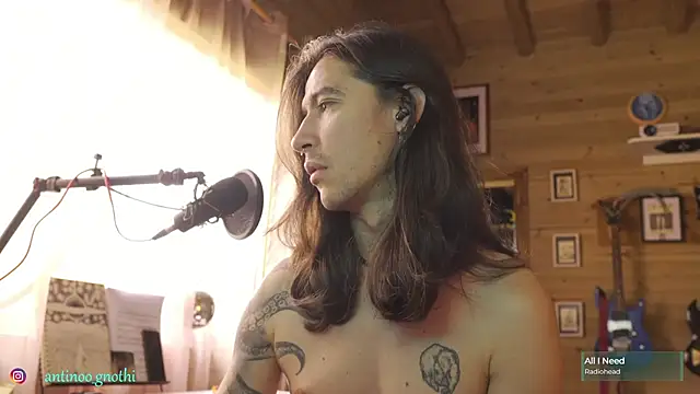 Antinoo Gnothi online show from November 2025 02:00:01 PM