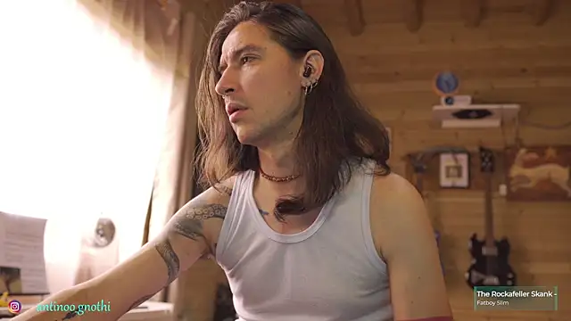 Antinoo Gnothi online show from November 2025 04:18:02 PM