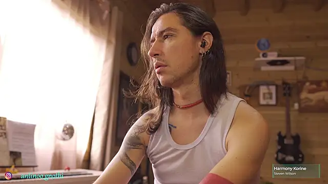 Antinoo Gnothi online show from November 2025 04:29:02 PM