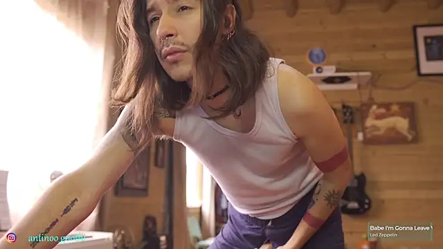 Antinoo Gnothi online show from November 2025 02:43:02 PM