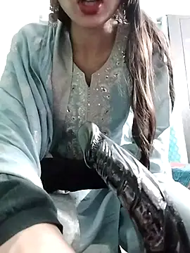 Snapshot of Noor_Darliing chatting on March 2025 06:21:02 PM Noor Darliing online show from March 2025 06:21:02 PM