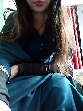 Snapshot of Noor_Darliing chatting on December 2025 03:06:01 PM Noor Darliing online show from December 2025 03:06:01 PM