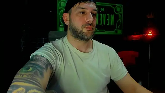 LexXHardy online show from February 2025 03:28:02 PM