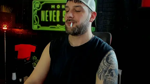 LexXHardy online show from February 2025 01:19:02 PM