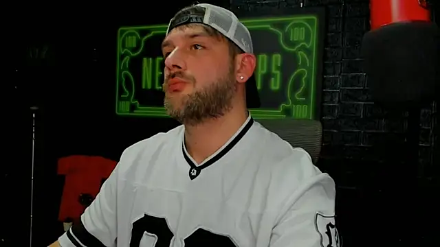 LexXHardy online show from March 2025 06:12:02 PM