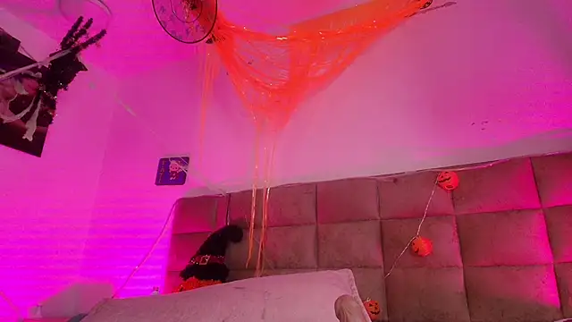  sex mia online show from October 2025 07:14:02 PM