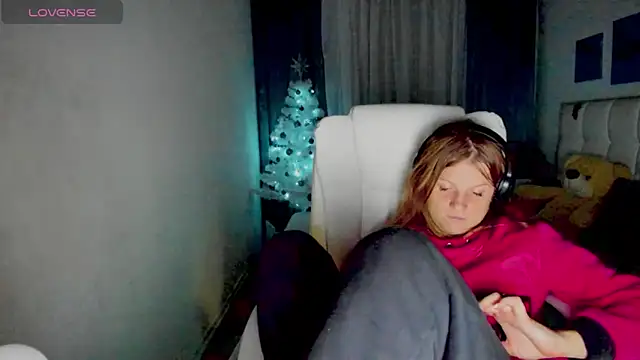 Kathlyn  Heath online show from December 2024 06:59:01 PM