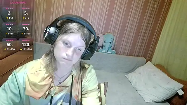 Snapshot of Kathlyn__Heath chatting on May 2026 07:53:02 PM Kathlyn Heath online show from May 2026 07:53:02 PM