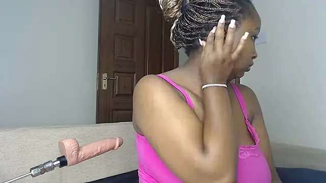 Snapshot of NIKKIE_LOVE chatting on June 2026 09:14:01 AM NIKKIE LOVE online show from June 2026 09:14:01 AM