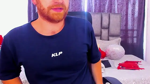 michacosio online show from February 2025 08:20:02 PM