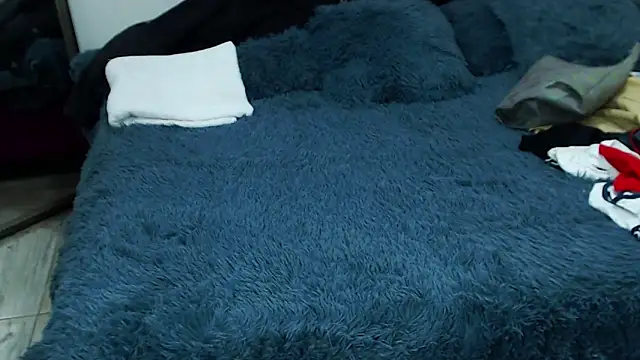 michacosio online show from November 2025 06:01:01 AM