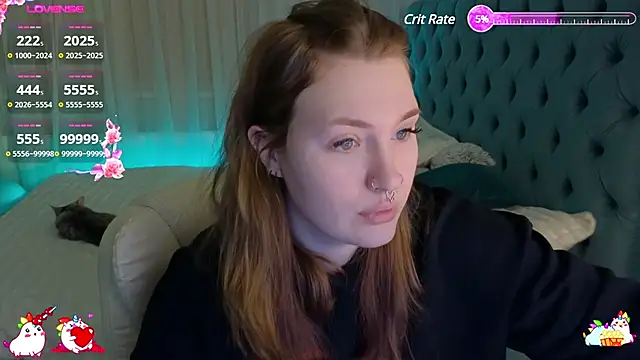  Chlo  e online show from February 2025 10:20:02 PM