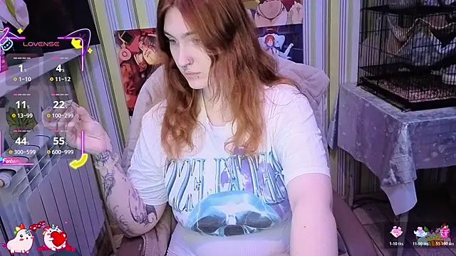  Chlo  e online show from November 2025 12:55:01 PM