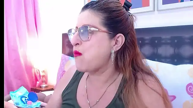 sandra 20 online show from December 2025 10:45:02 AM