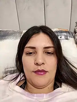 Mia Hampton online show from January 2026 09:16:02 PM